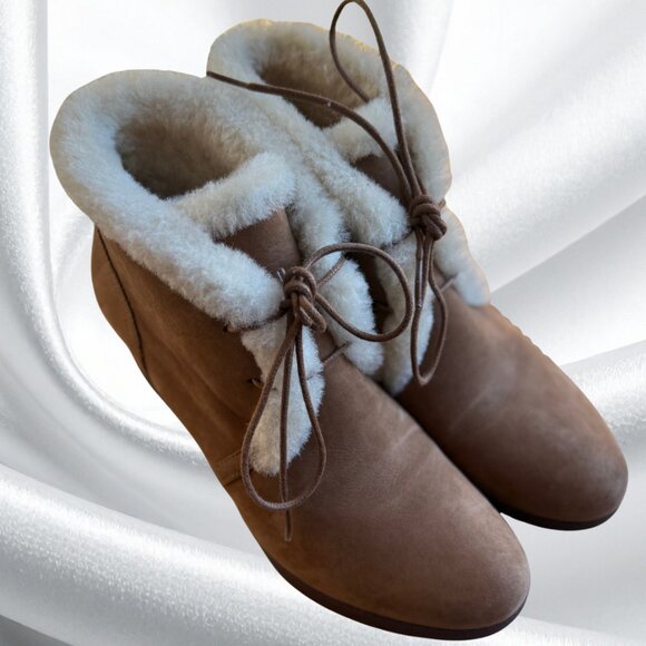 UGG Jeovana Waterproof Wedge Ankle Boots Women Size 9.5 Tan Chestnut Suede - Picture 6 of 14